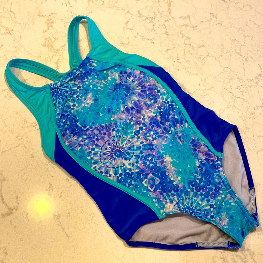 Girls Speedo Size 10